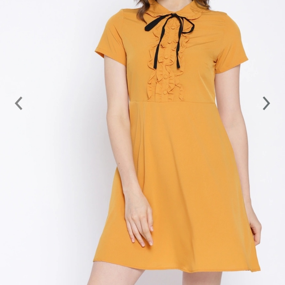 Dress - Picture 3 of 4